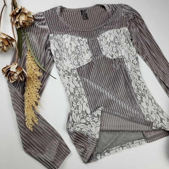 Andrade Lavender Lace Silver Stripe Shimmer Top S - Picture 6 of 16